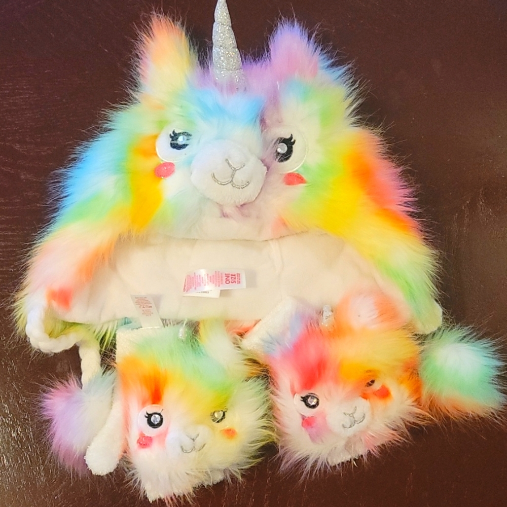 Llamacorn hat and gloves